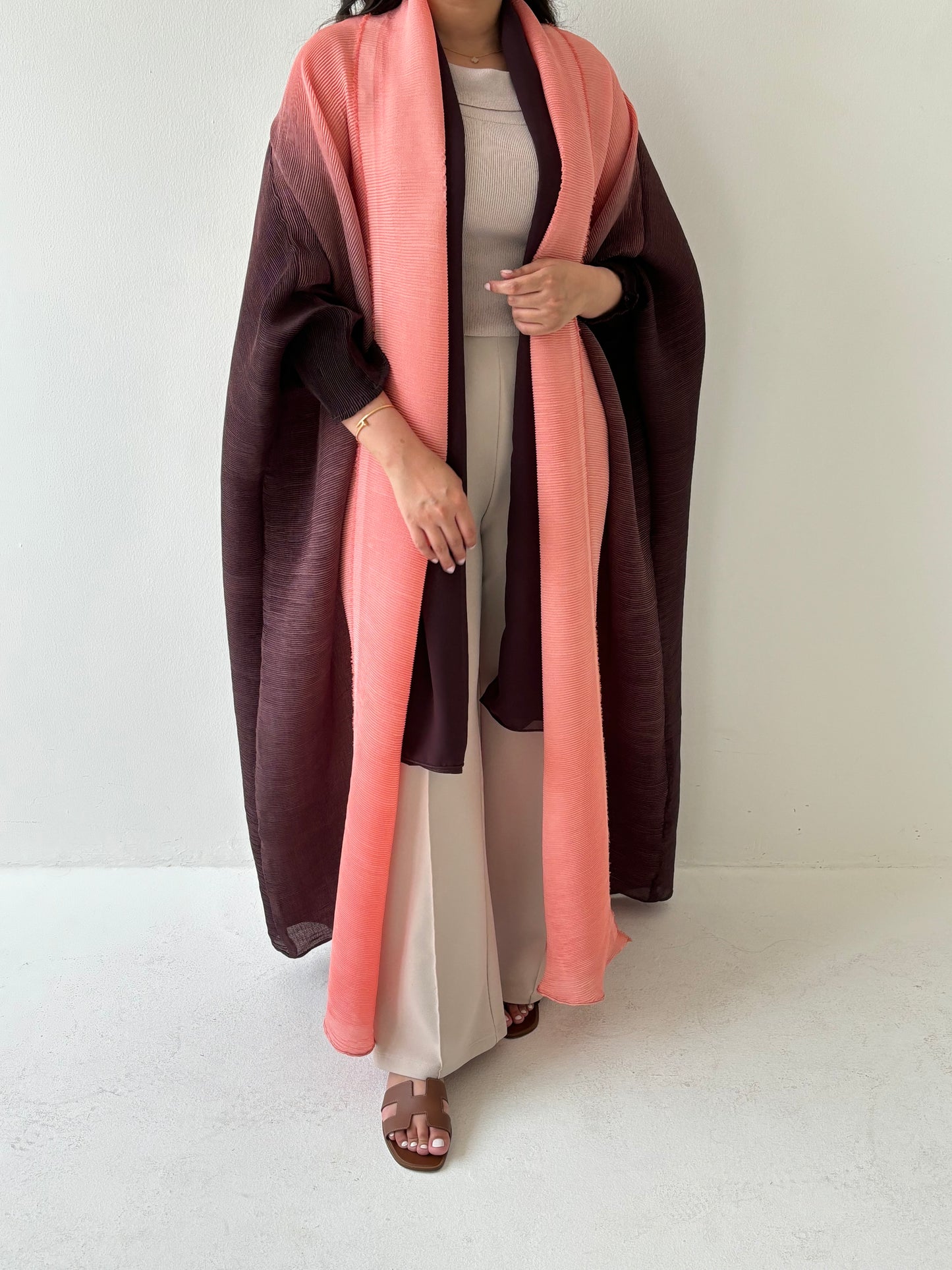 PLEATED ABAYA