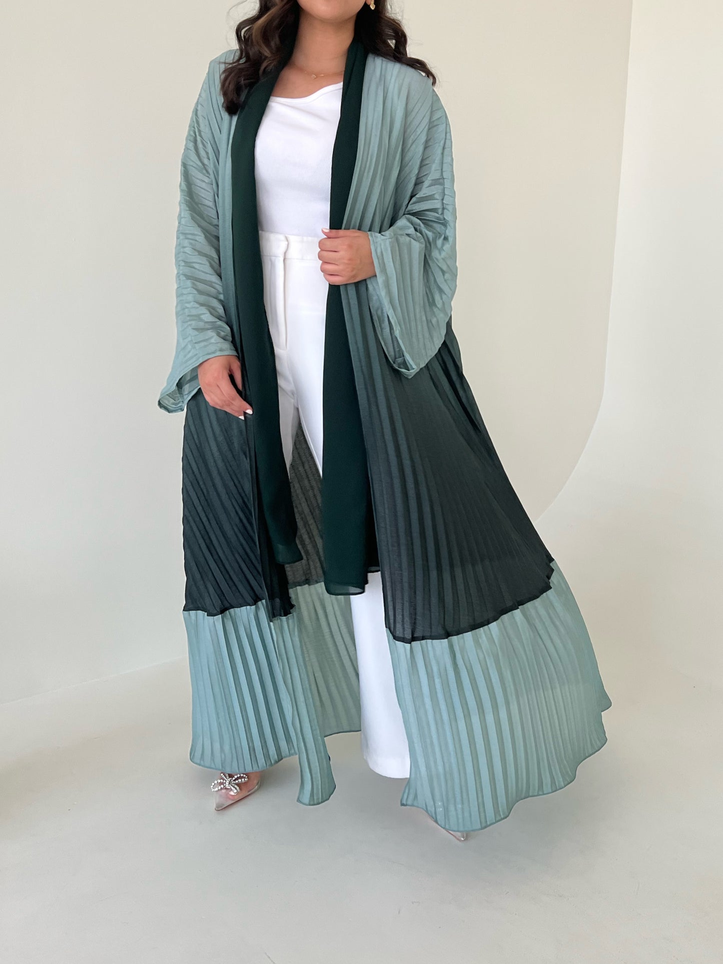 TWO TONE PLEATED ABAYA