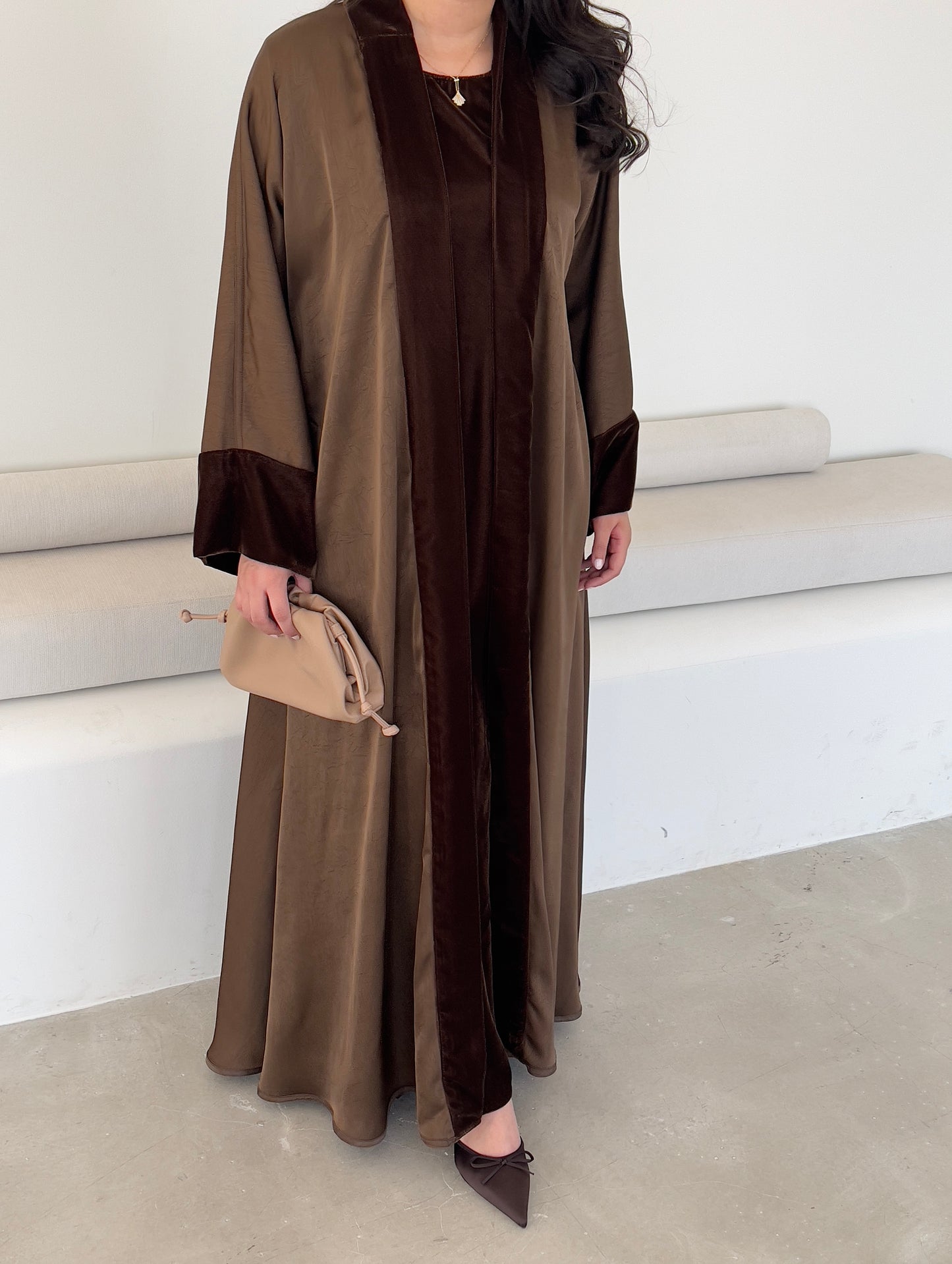 REVERSIBLE ABAYA