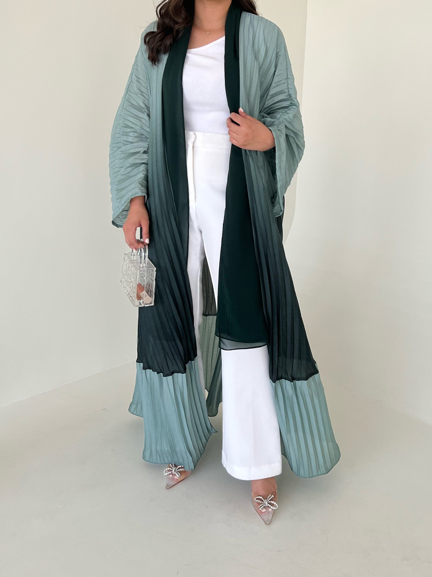 TWO TONE PLEATED ABAYA