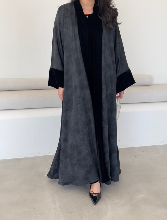 REVERSIBLE ABAYA