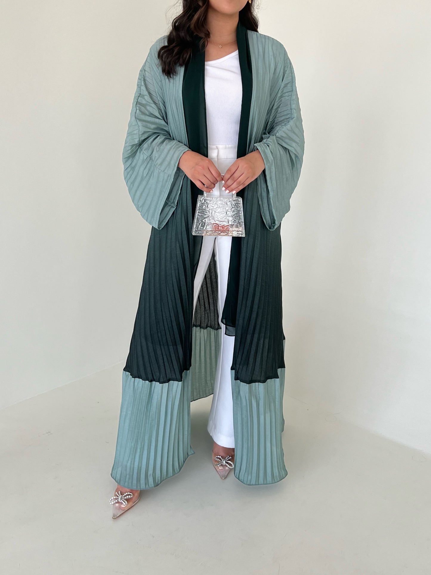 TWO TONE PLEATED ABAYA