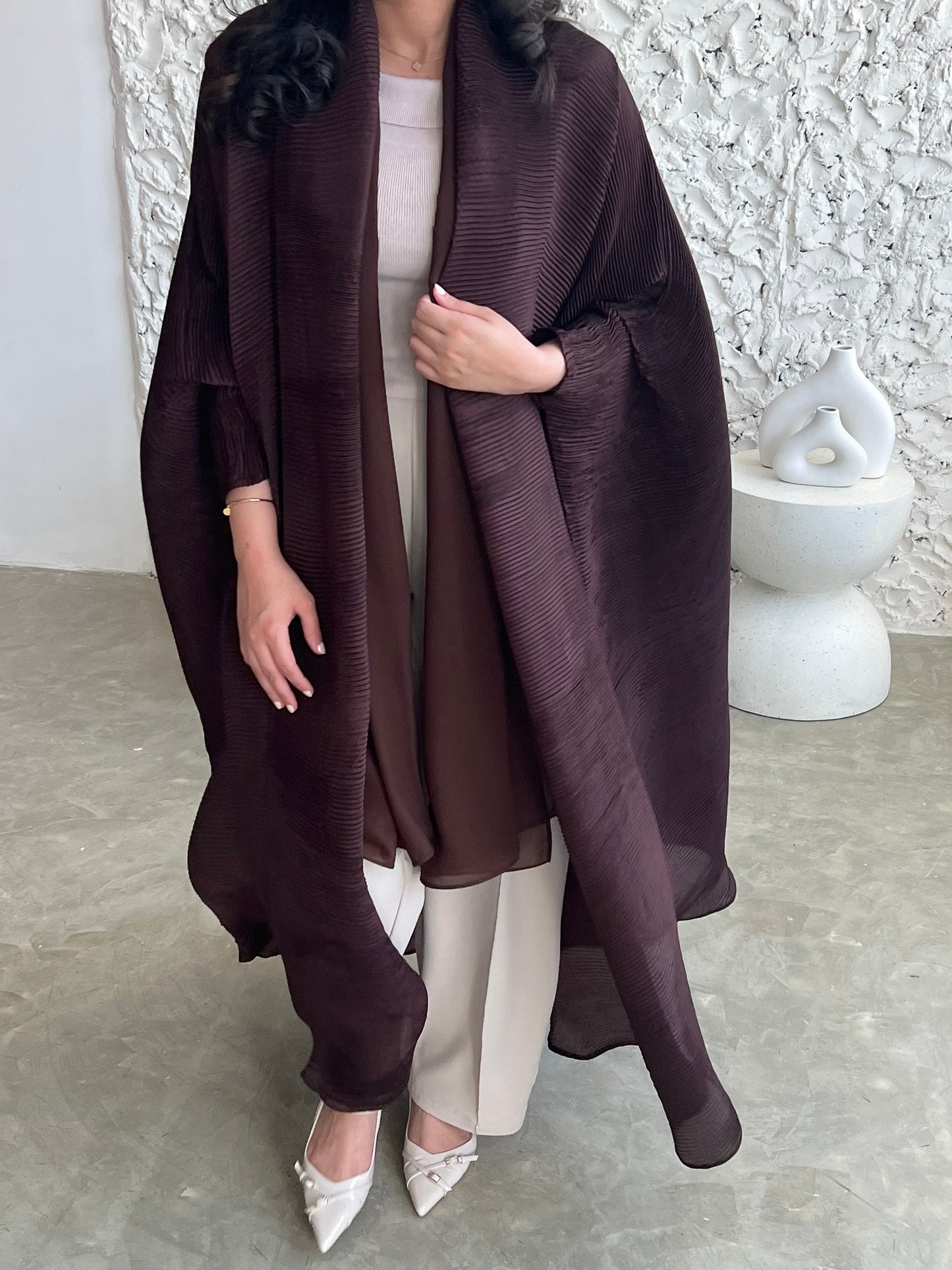 PLEATED ABAYA