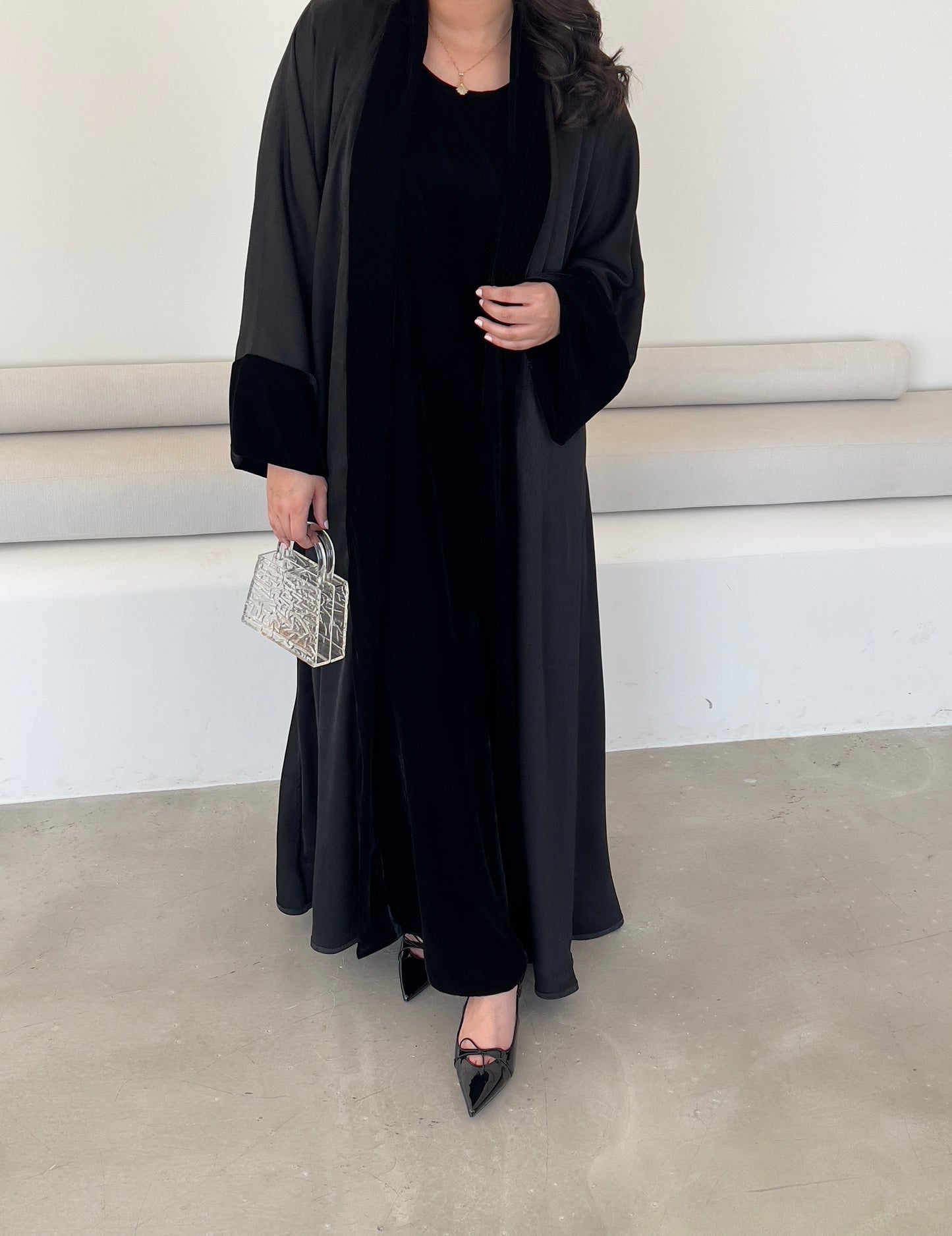 REVERSIBLE ABAYA