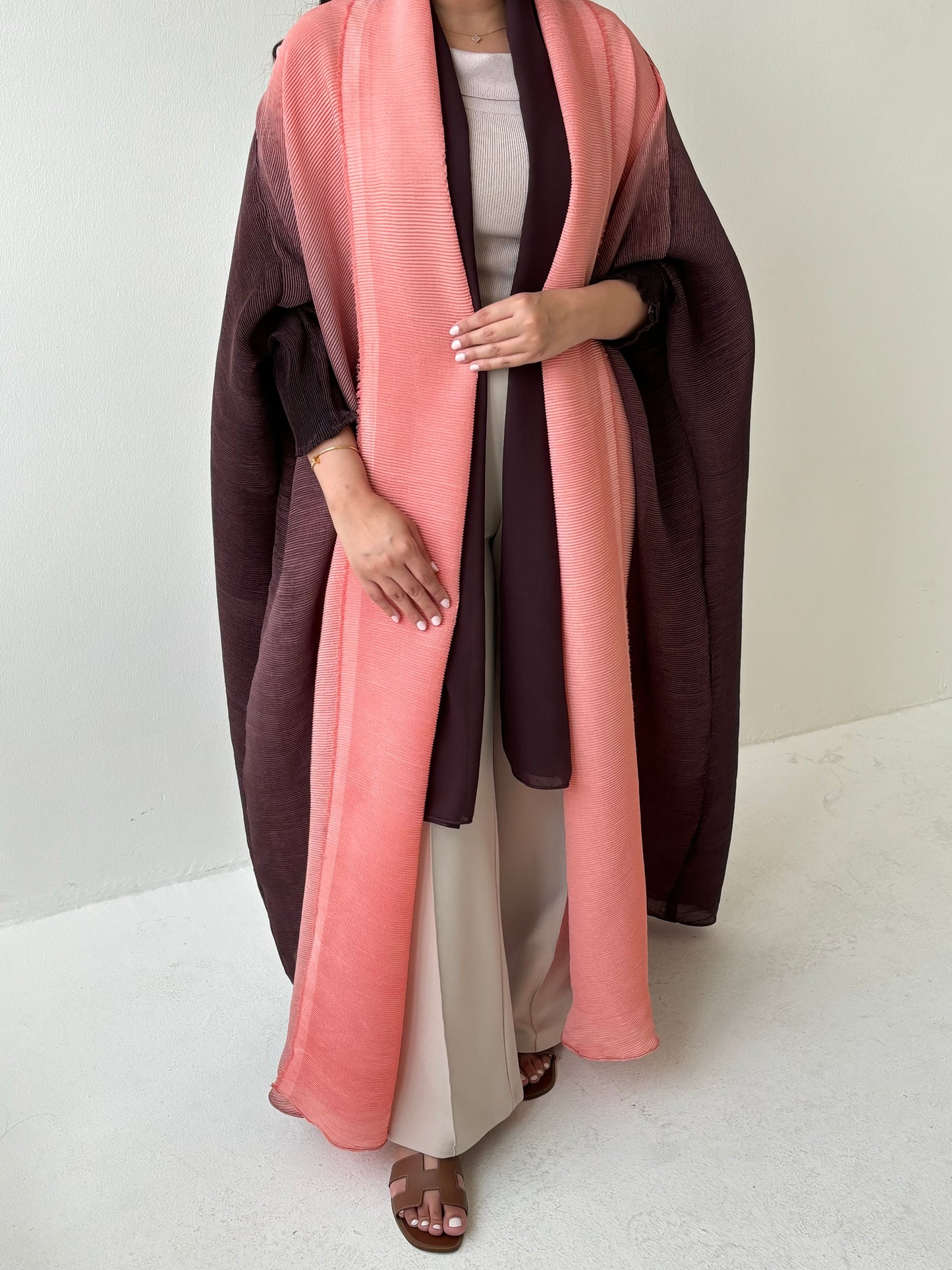 PLEATED ABAYA