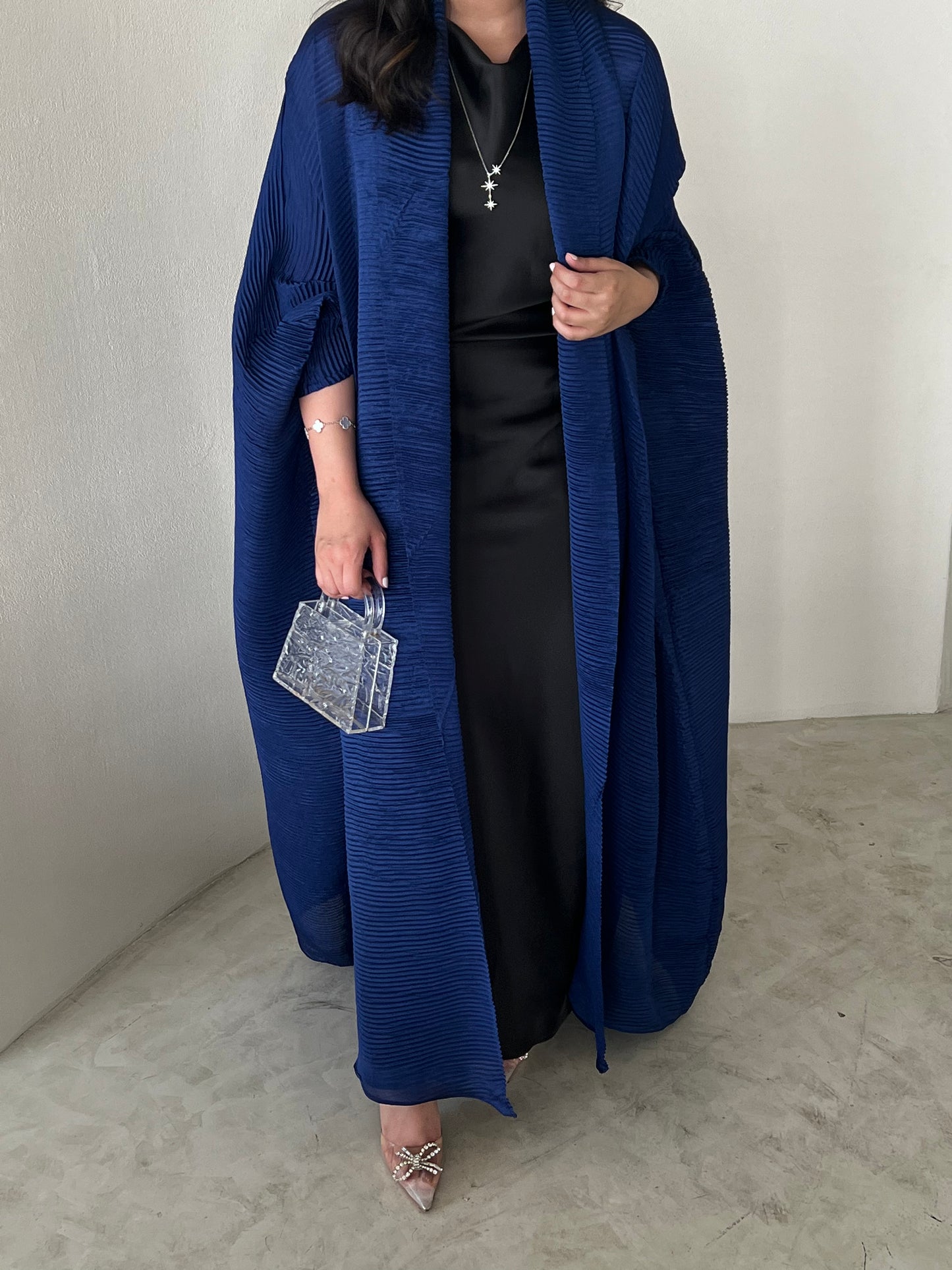 PLEATED ABAYA