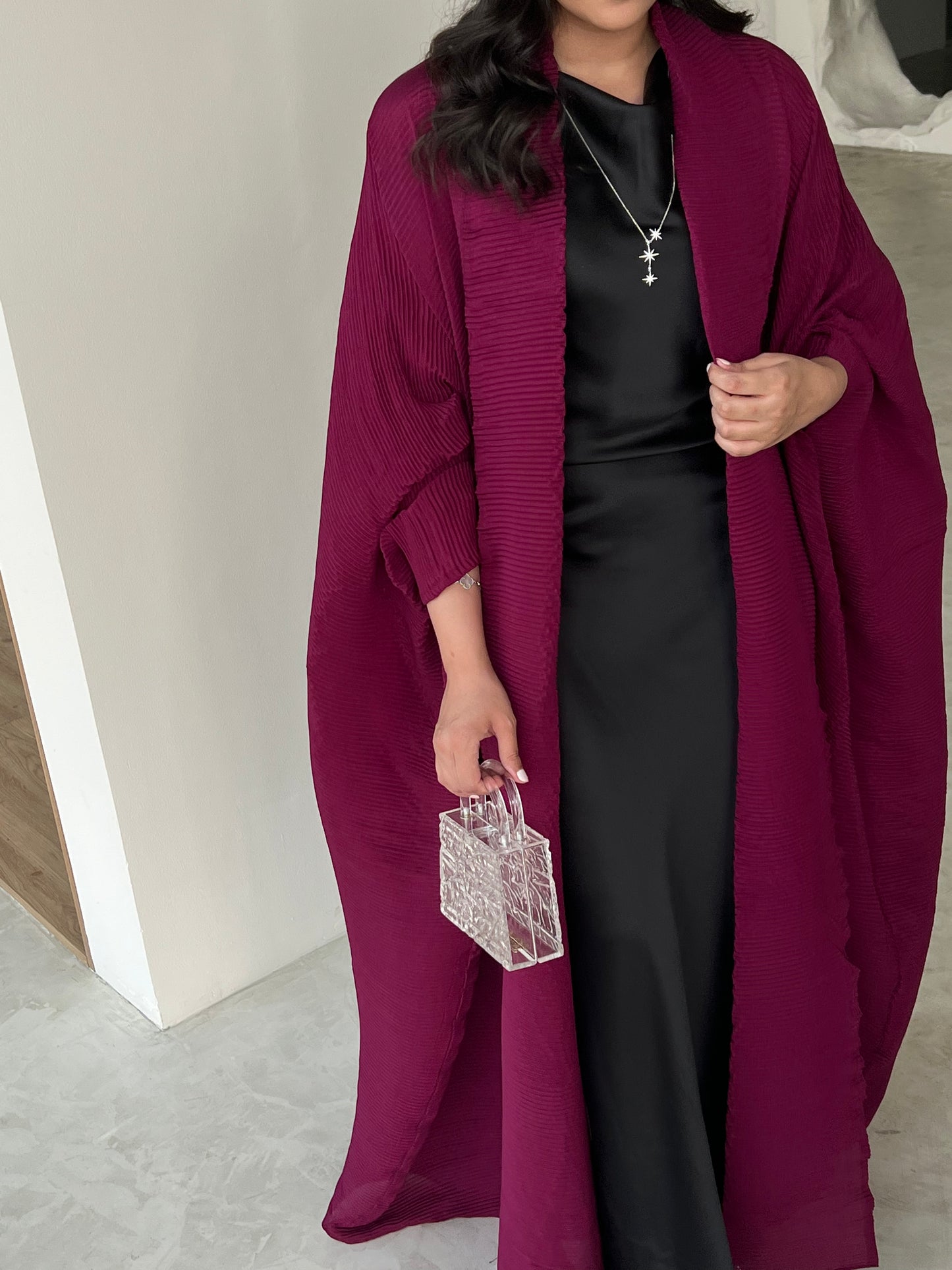 PLEATED ABAYA